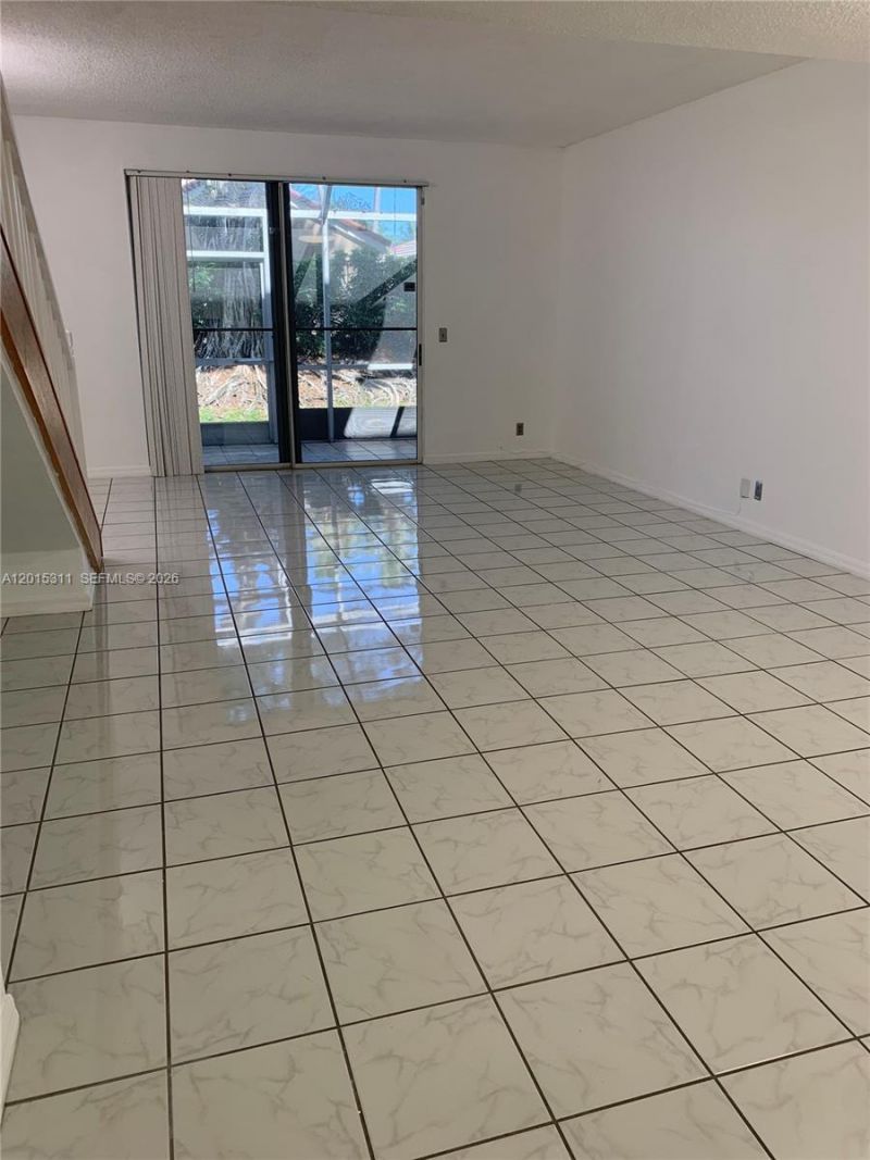 800 Sorrento Dr., Weston, FL 33326 Photo