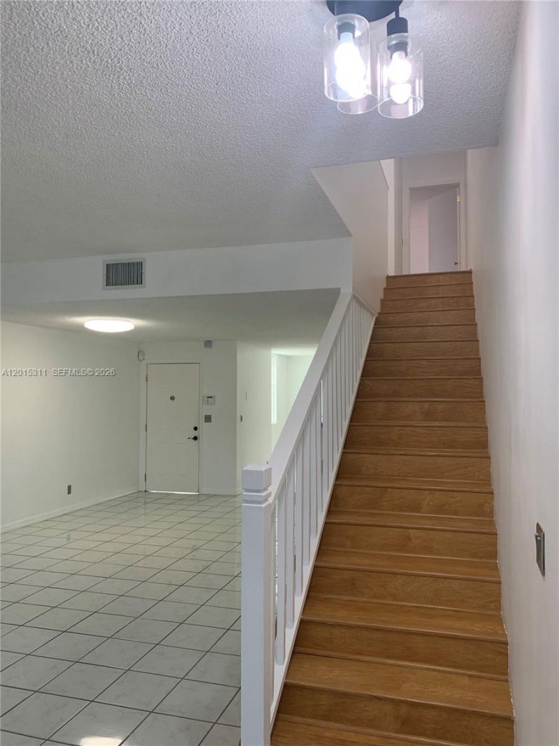 800 Sorrento Dr., Weston, FL 33326 Photo