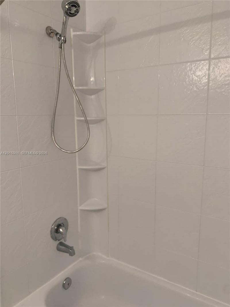 800 Sorrento Dr., Weston, FL 33326 Photo
