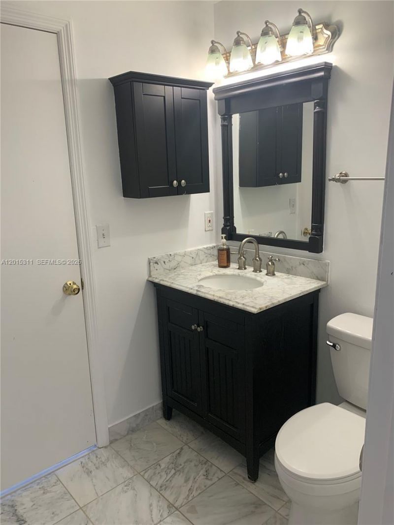 800 Sorrento Dr., Weston, FL 33326 Photo