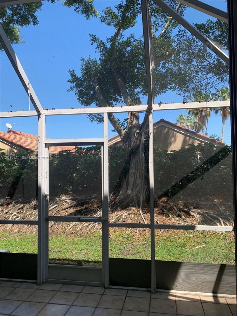800 Sorrento Dr., Weston, FL 33326 Photo