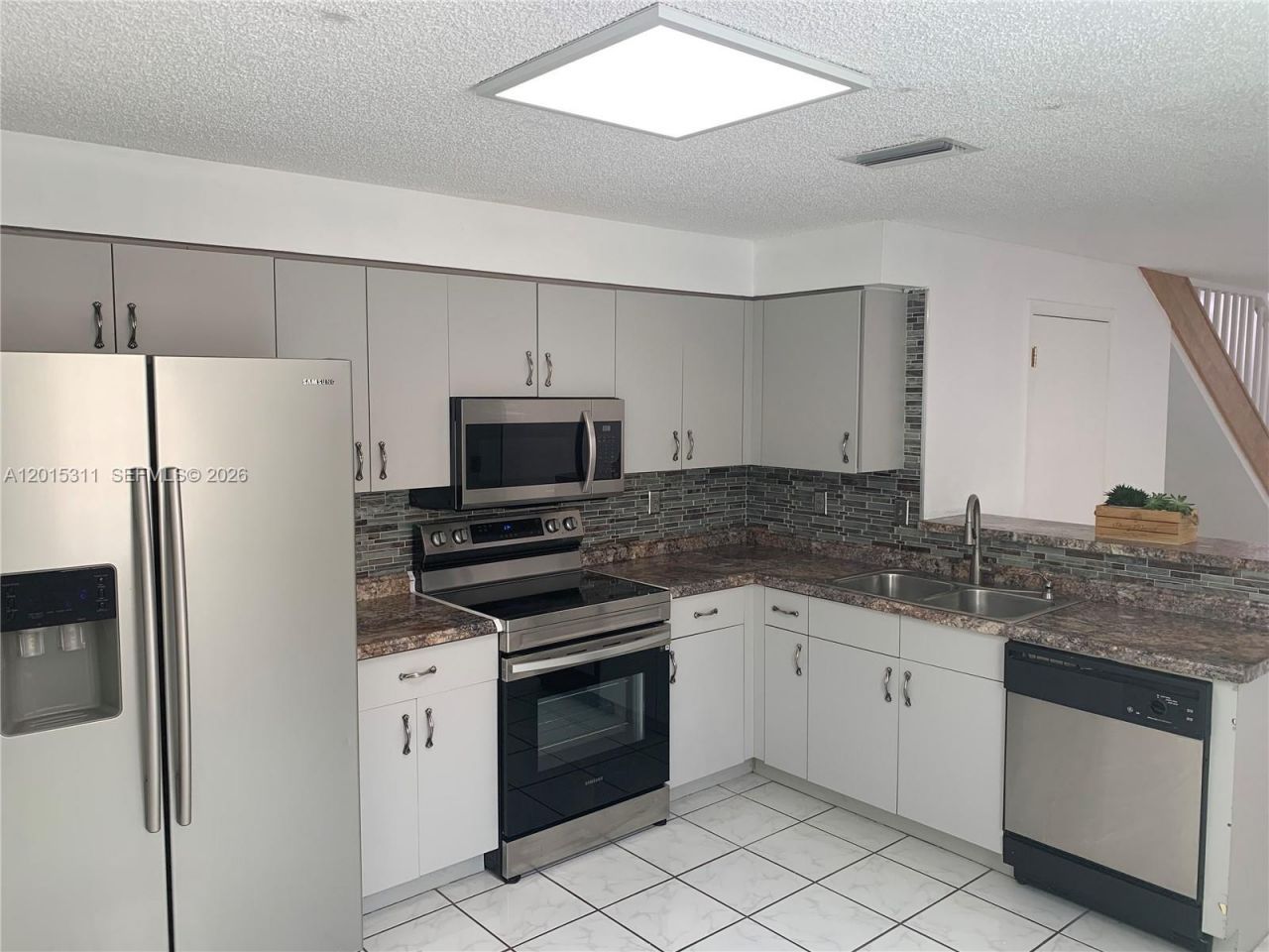 800 Sorrento Dr., Weston, FL 33326 Photo