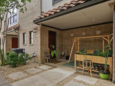 13900 Noel Road, Unit 15, Dallas, TX 75240