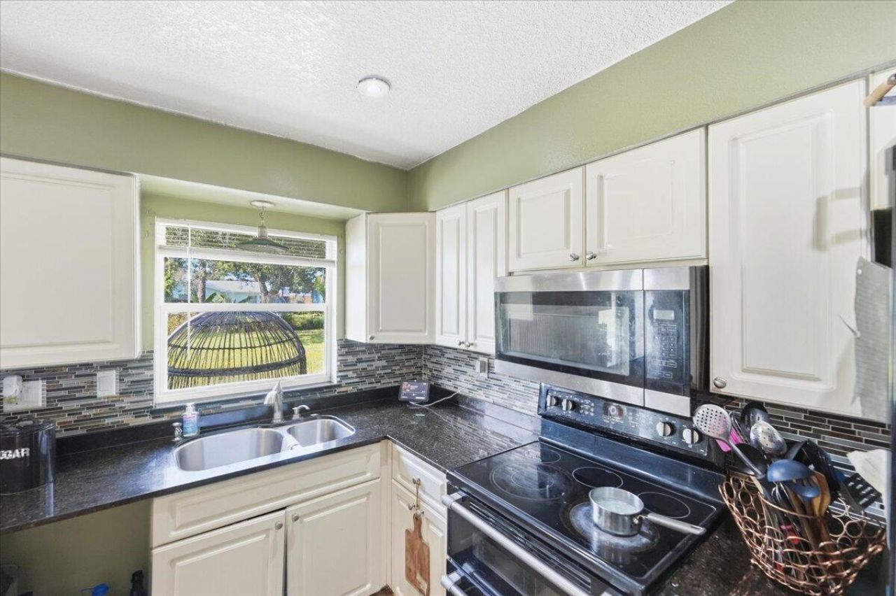 6602 Fort Walton Avenue, Fort Pierce, FL 34951 Photo