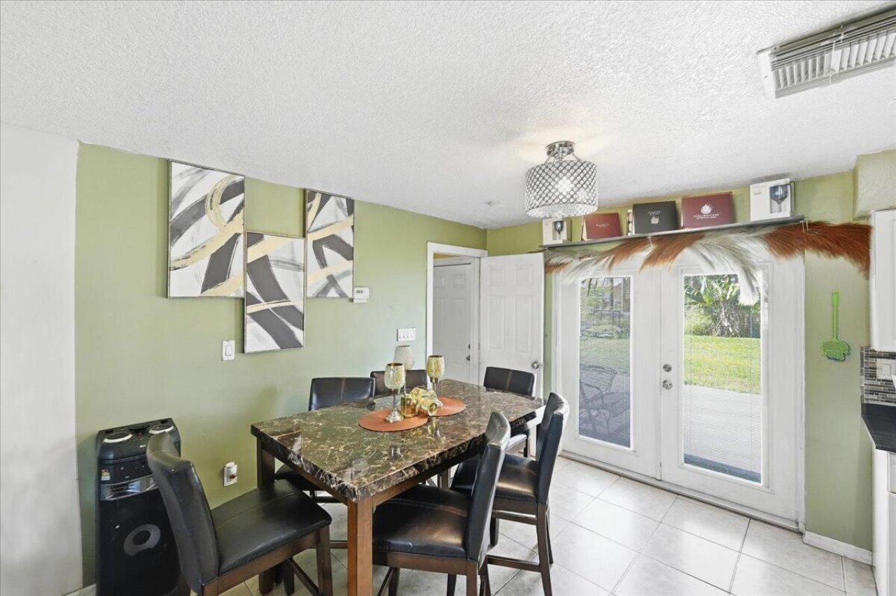 6602 Fort Walton Avenue, Fort Pierce, FL 34951 Photo