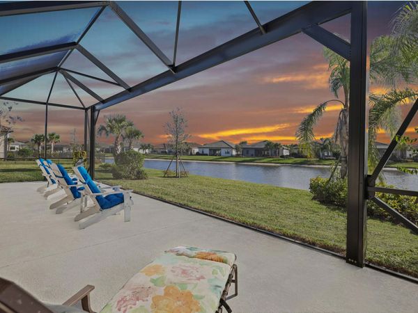 786 SE Courances Drive, Port St. Lucie, FL 34984