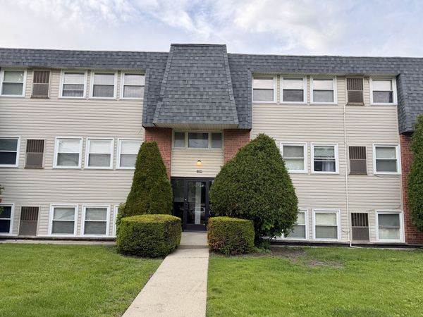 1288 Perry Street , Unit P1, Des Plaines, IL 60016