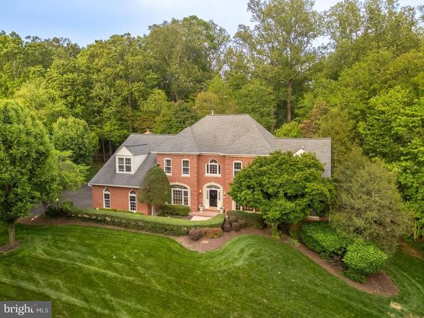 2487 OAKTON HILLS DRIVE, OAKTON, VA 22124