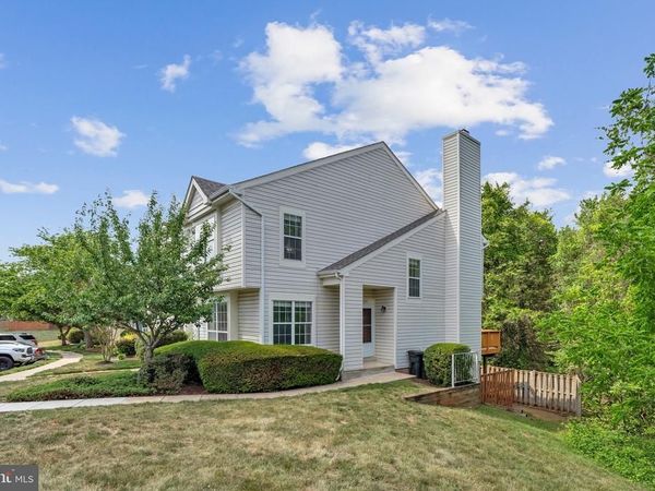 21676 CALAMARY CIRCLE, STERLING, VA 20164