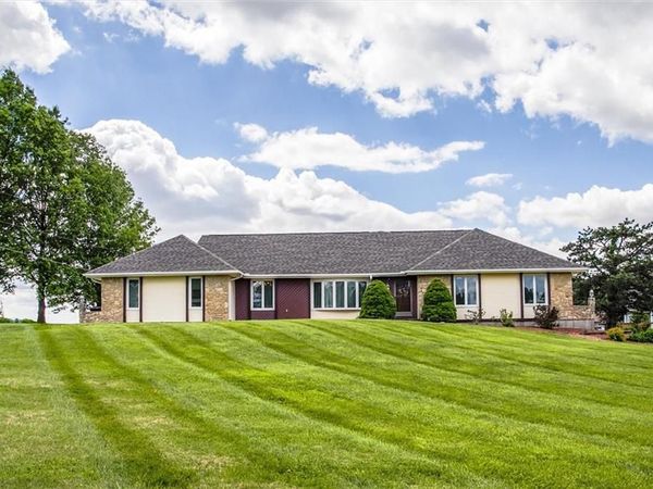 509 Trail Ridge Road, Richmond, MO 64085
