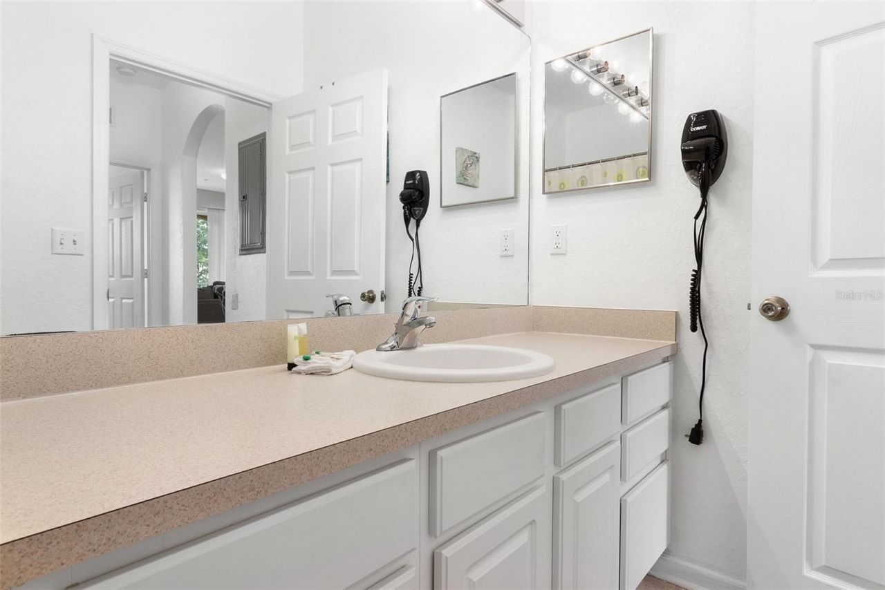 2785 Almaton Loop , Unit 202, Kissimmee, FL 34747 Photo