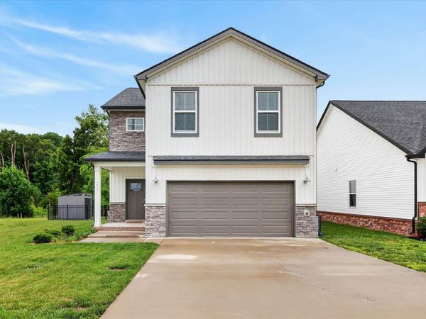 1437 Citadel Dr , Clarksville, TN 37042