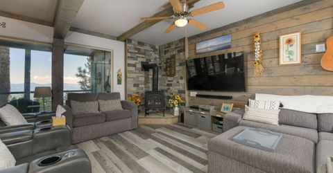 250 Orion Lane, Unit # B, Stateline, NV 89449 Photo