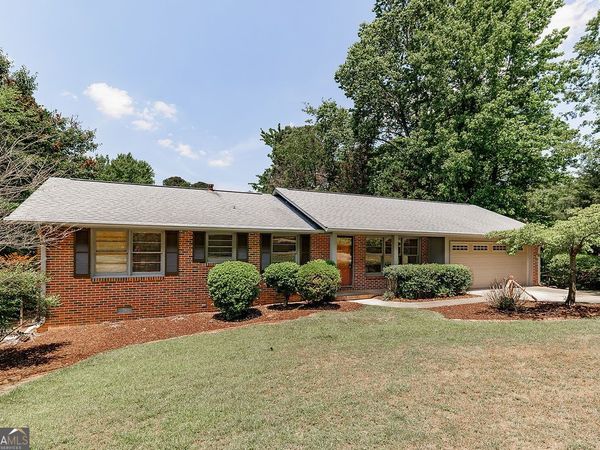 1141 Tuxedo Lane, Watkinsville, GA 30677