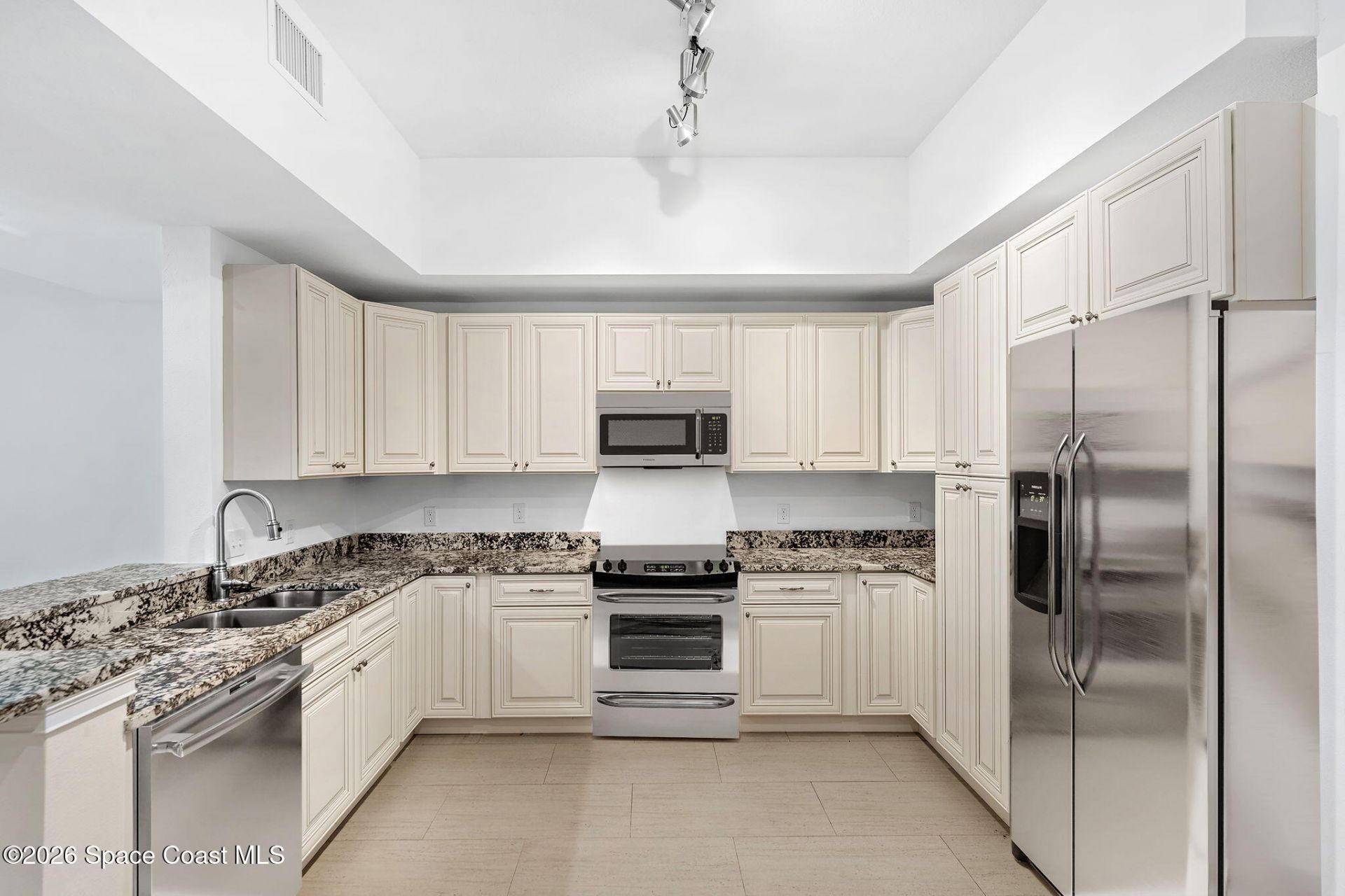 735 Pilot Lane, Unit 1010, Merritt Island, FL 32952 Photo
