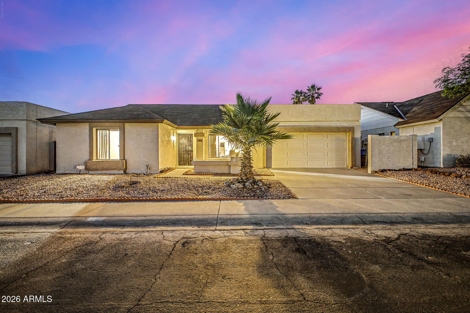 916 E Bluefield Avenue, Phoenix, AZ 85022 Main Photo