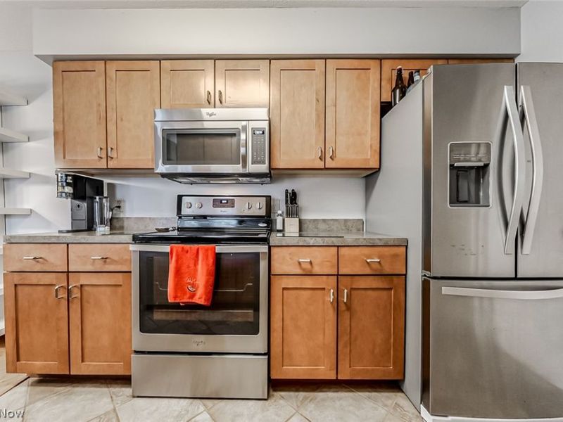 22586 Lenox Drive, Fairview Park, OH 44126 Photo 14