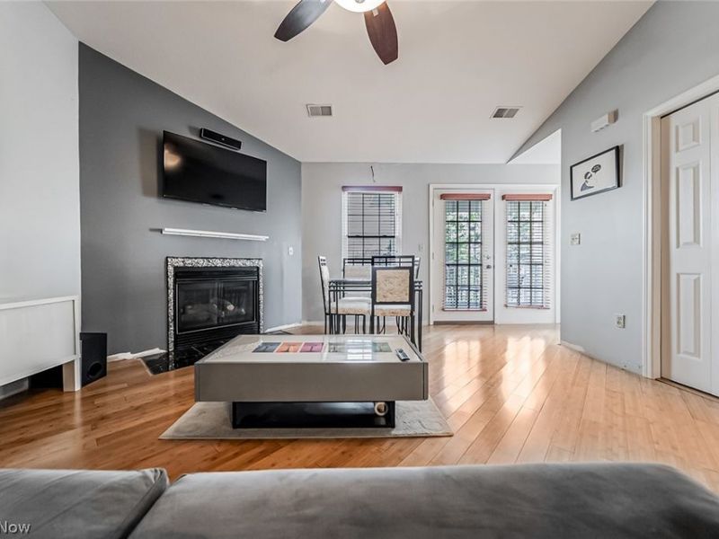 22586 Lenox Drive, Fairview Park, OH 44126 Photo 5