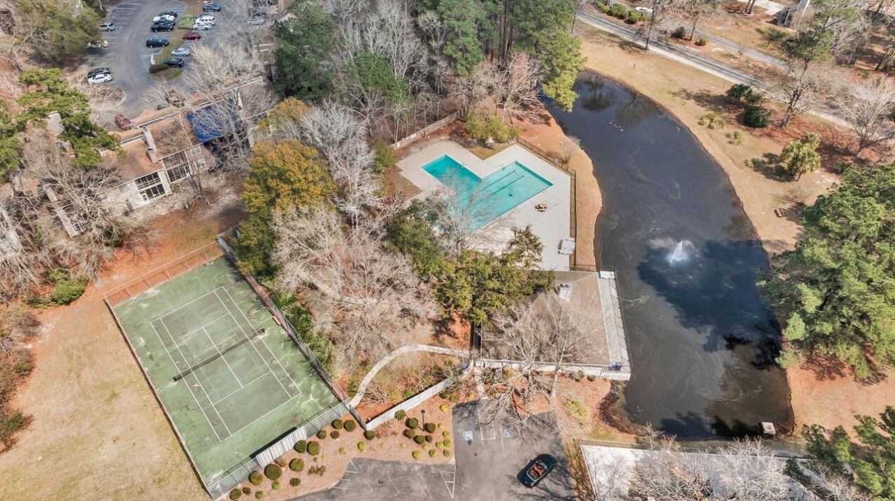 7951 Cricket Court Photo 4