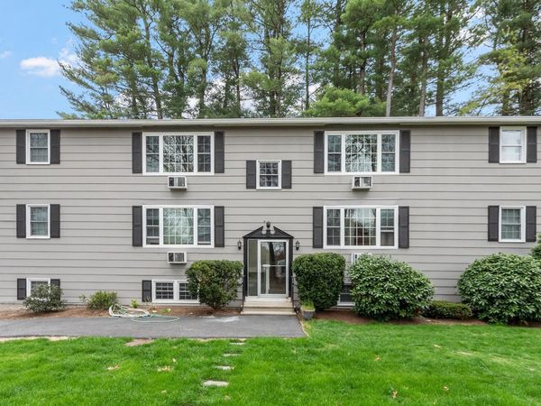 50 N Main Street, Unit 1, Salem, NH 03079