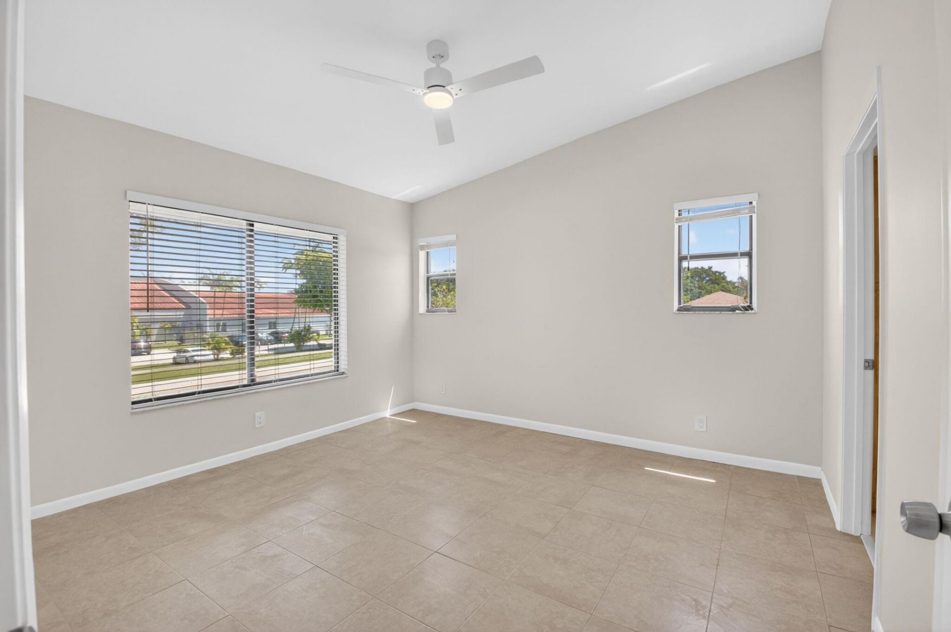6649 Somerset Drive, Unit 206, Boca Raton, FL 33433 Photo