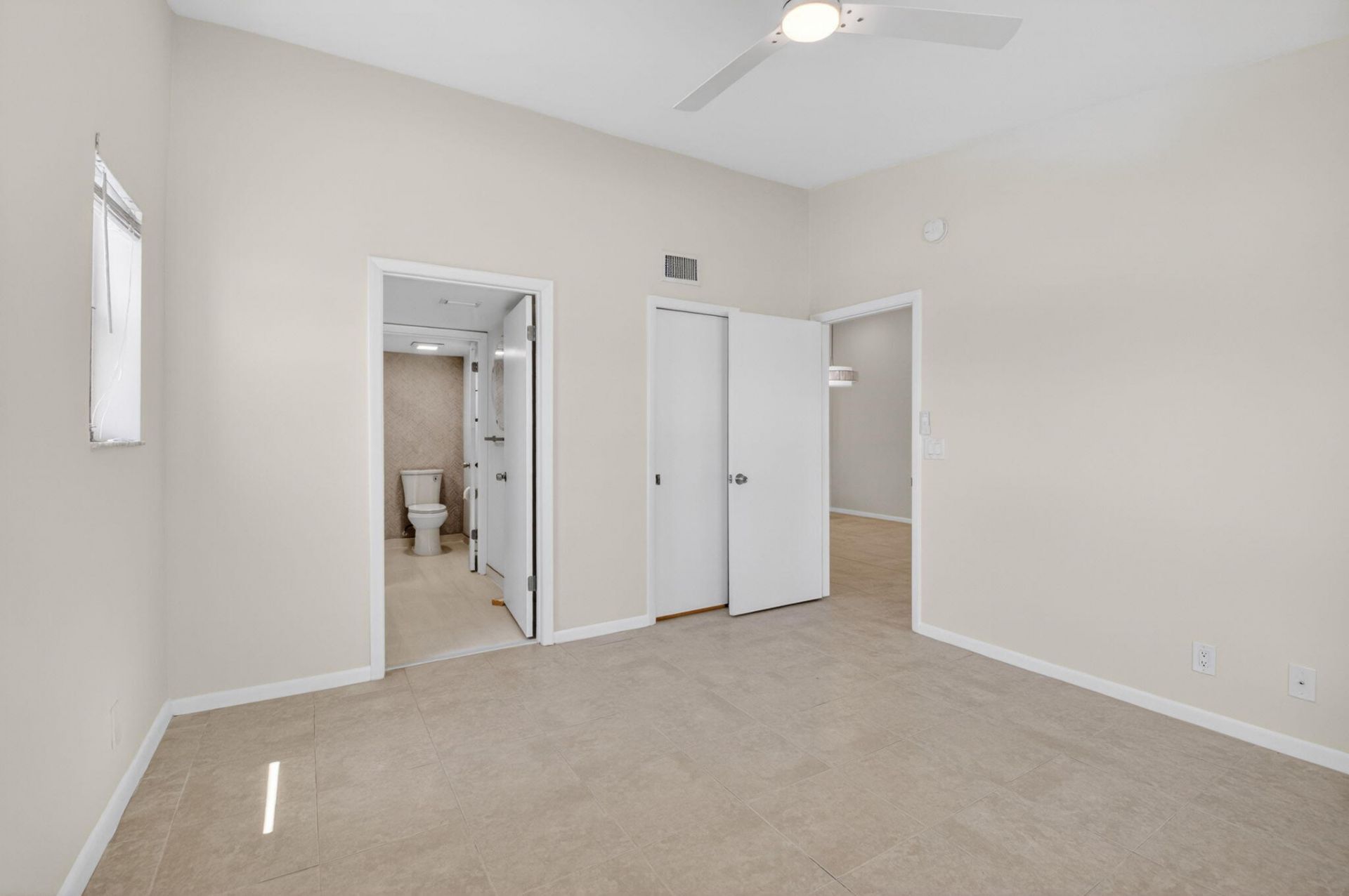 6649 Somerset Drive, Unit 206, Boca Raton, FL 33433 Photo