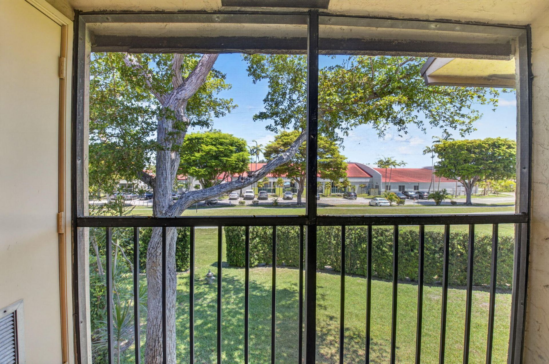 6649 Somerset Drive, Unit 206, Boca Raton, FL 33433 Photo