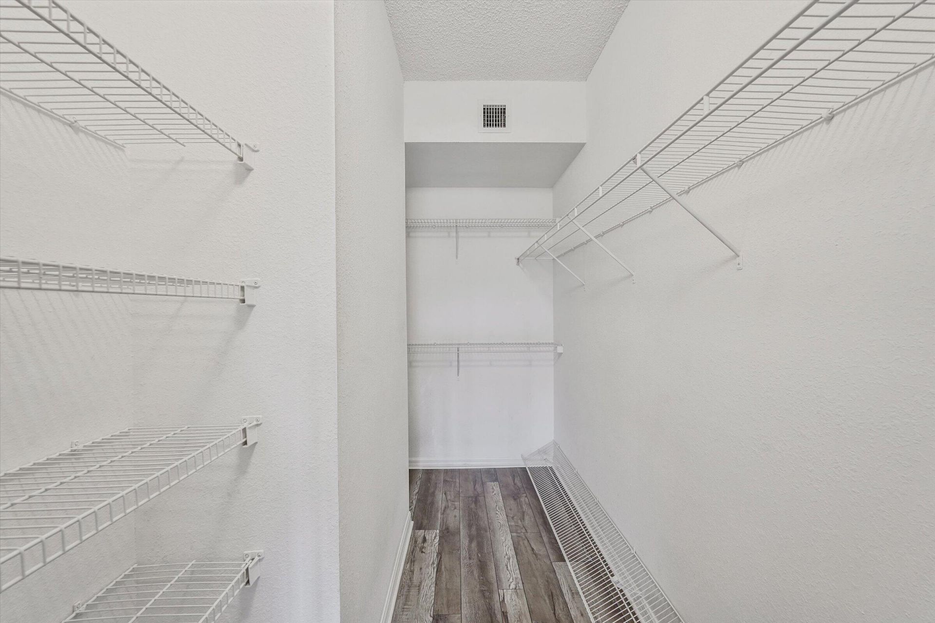 2813 Grande Parkway, Unit 304, Palm Beach Gardens, FL 33410 Photo