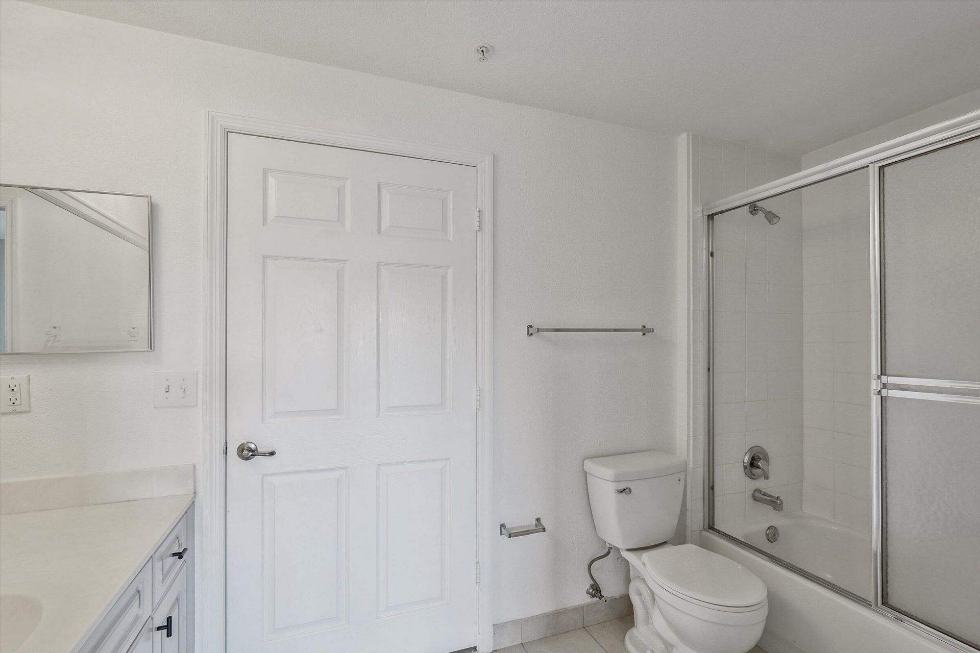 2813 Grande Parkway, Unit 304, Palm Beach Gardens, FL 33410 Photo