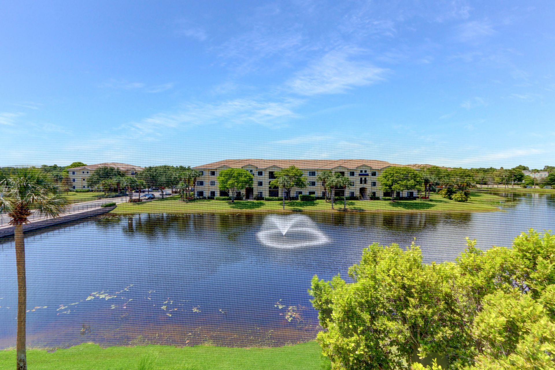 2813 Grande Parkway, Unit 304, Palm Beach Gardens, FL 33410 Photo
