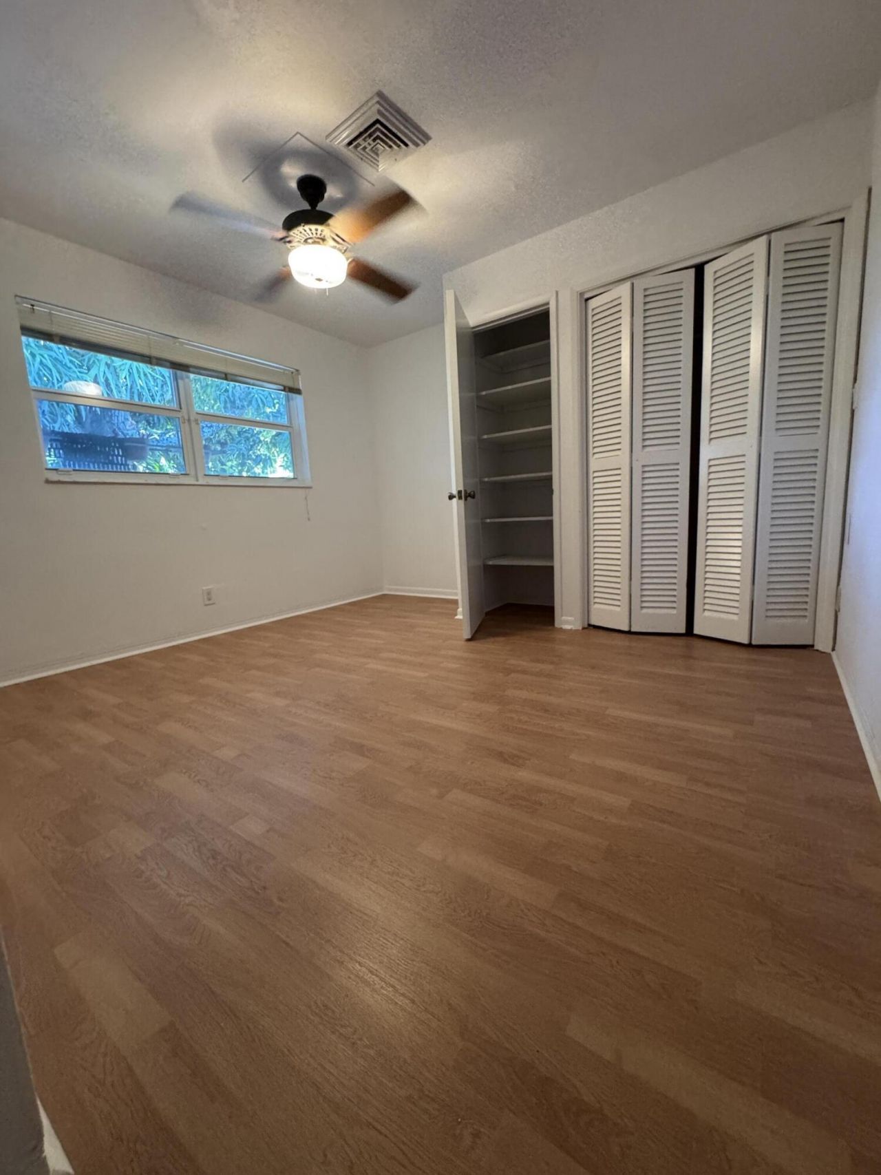 2560 NE 20th Street, Pompano Beach, FL 33062 Photo