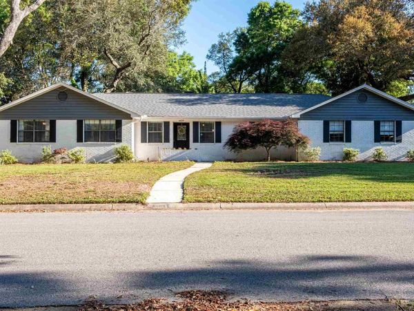 4604 Whisper Way, Pensacola, FL 32504