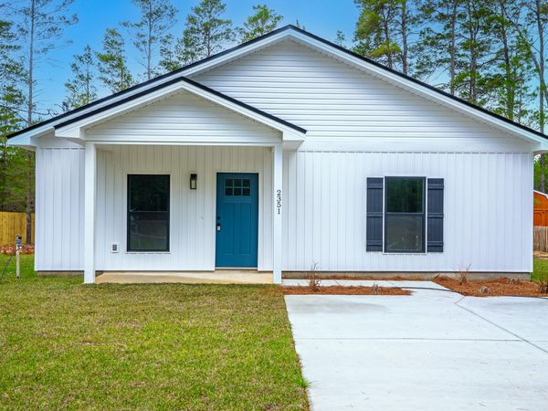 2351 Dumajack Road, Chipley, FL 32428