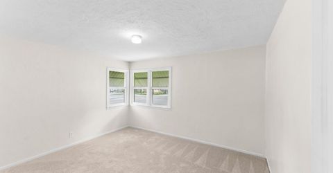 2699 Grove Ave, Sacramento, CA 95815 Photo