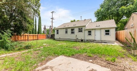 2699 Grove Ave, Sacramento, CA 95815 Photo