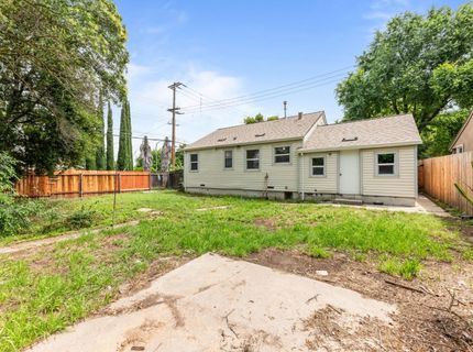2699 Grove Ave, Sacramento, CA 95815 Photo