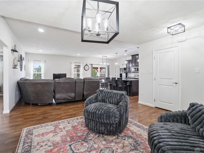 1200 Scarlet Oak Drive, Tipp City, OH 45371 Photo 12