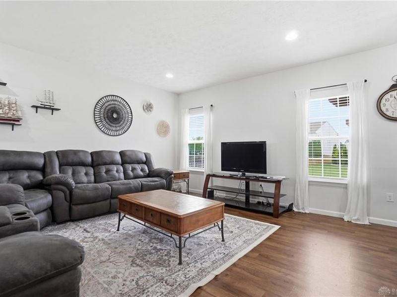 1200 Scarlet Oak Drive, Tipp City, OH 45371 Photo 15