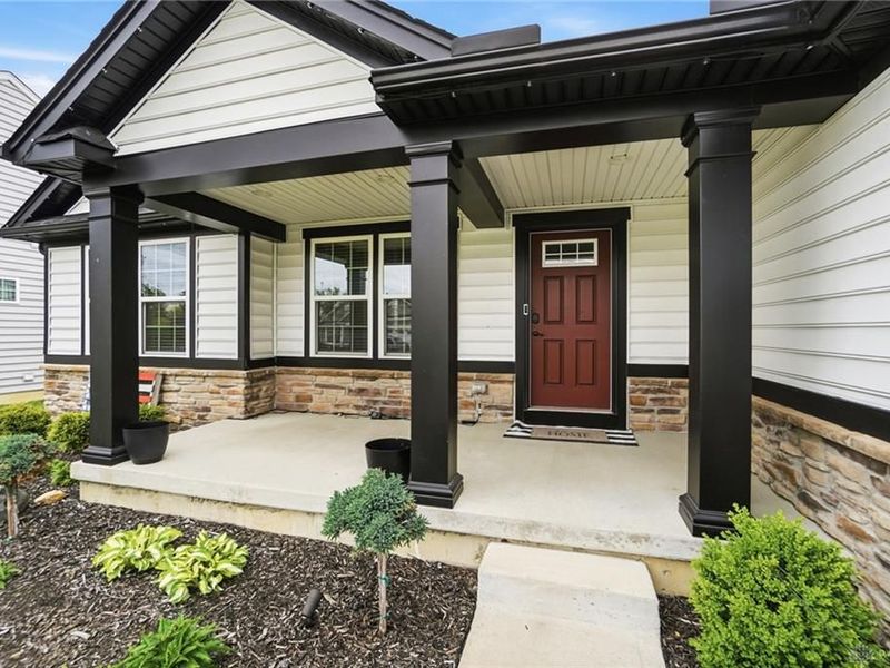 1200 Scarlet Oak Drive, Tipp City, OH 45371 Photo 5