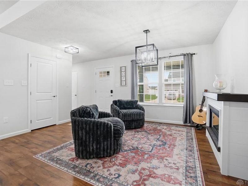 1200 Scarlet Oak Drive, Tipp City, OH 45371 Photo 8