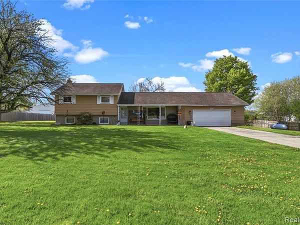 6270 E Dodge Road , Thetford Twp, MI 48458