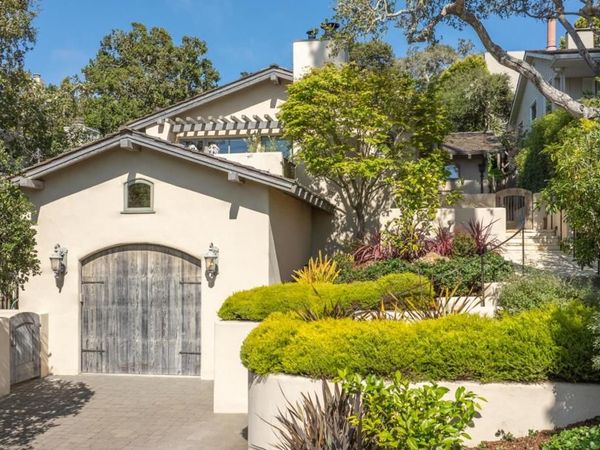 3SE of 4th Avenue, Carmel, CA 93921