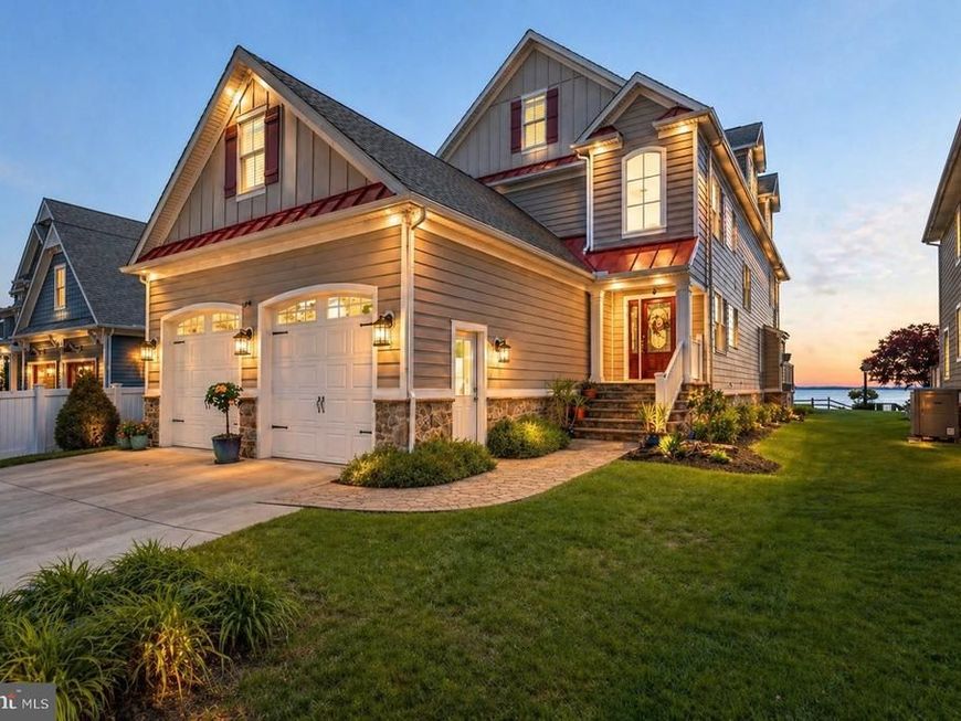 605 Rockaway Beach Avenue, Baltimore, MD 21221 Main Photo