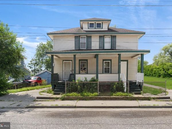 26 E ADAMS STREET, PAULSBORO, NJ 08066