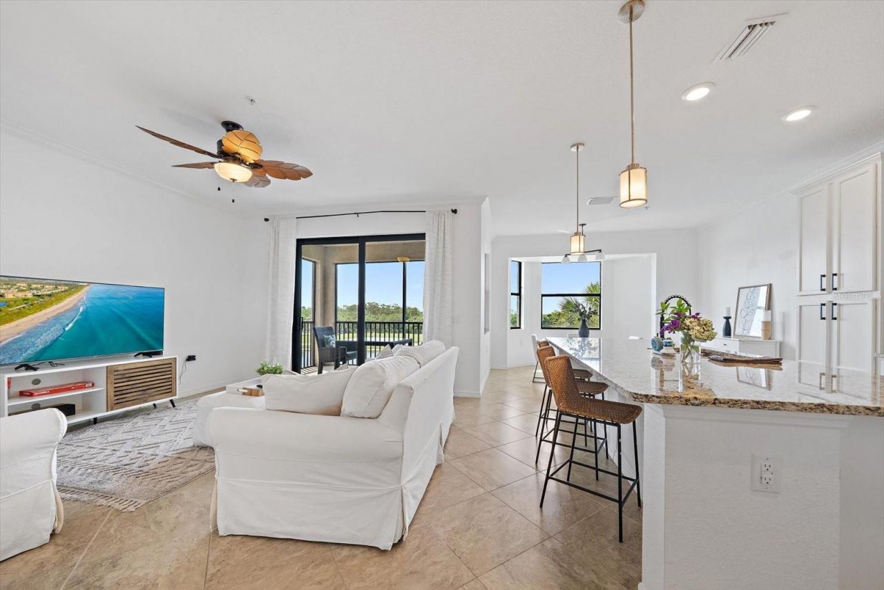 17006 Vardon Terrace , Unit 401, Bradenton, FL 34211 Photo