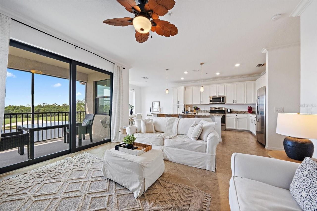 17006 Vardon Terrace , Unit 401, Bradenton, FL 34211 Photo
