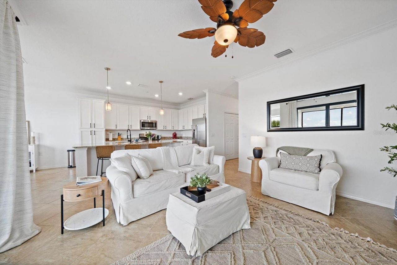 17006 Vardon Terrace , Unit 401, Bradenton, FL 34211 Photo