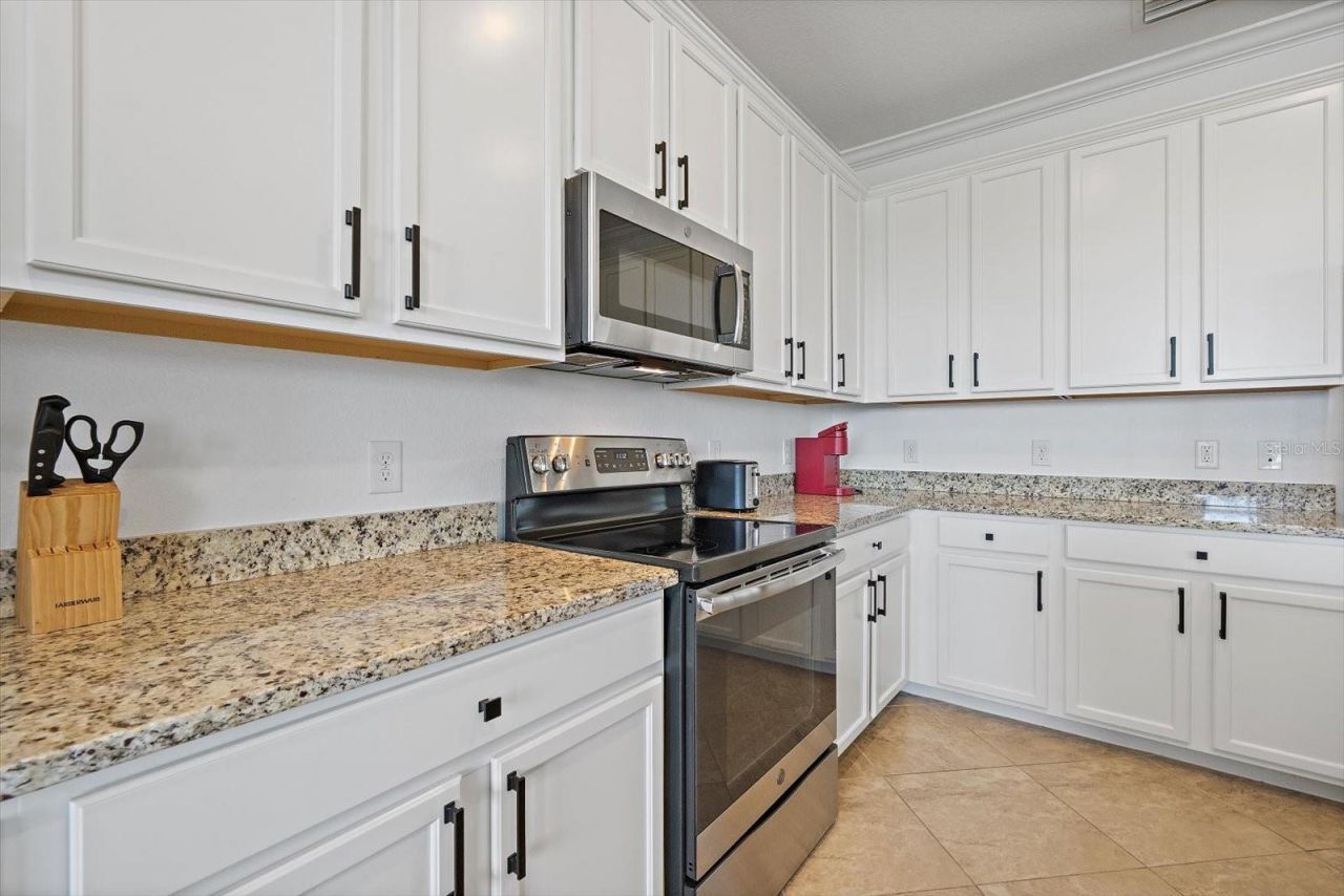 17006 Vardon Terrace , Unit 401, Bradenton, FL 34211 Photo