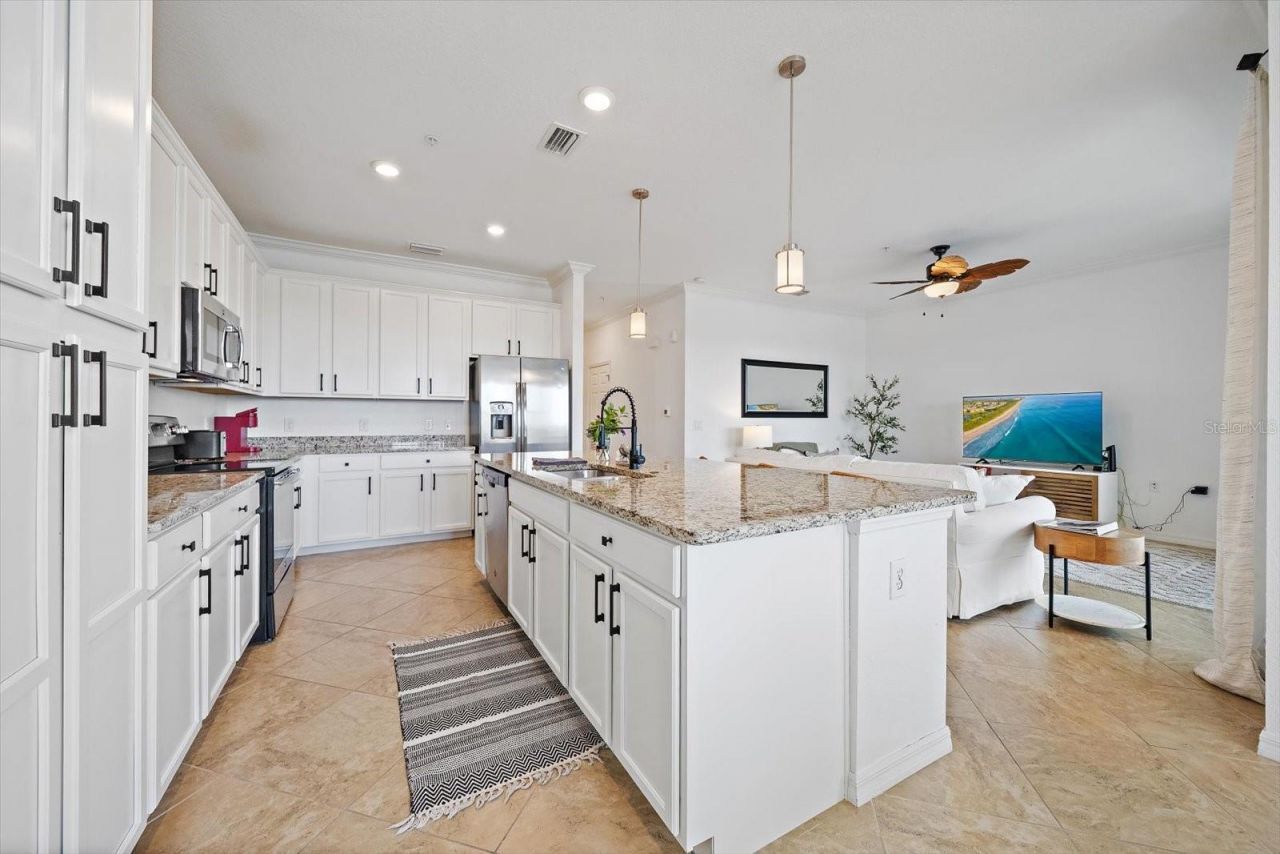17006 Vardon Terrace , Unit 401, Bradenton, FL 34211 Photo