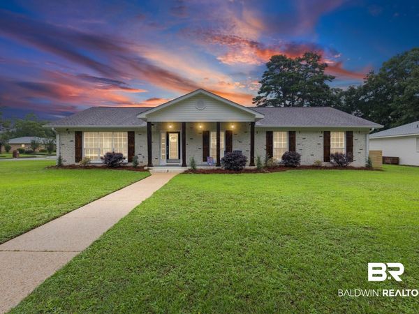 6208 S Pine Needle Drive, Mobile, AL 36609